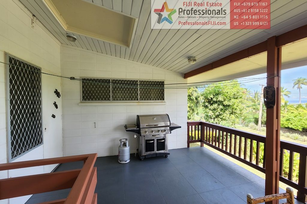 FREEHOLD OCEAN WHITEWATER VIEWS HOUSE FOR SALE - Fler