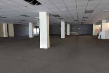 New Retail Building planned in Queen Street.