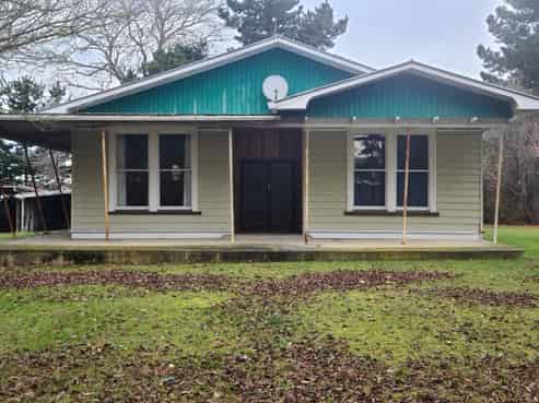 292 Fortification Road, Totara