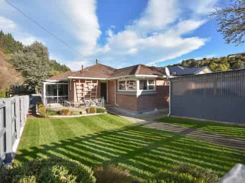 12 Patmos Avenue, Woodhaugh