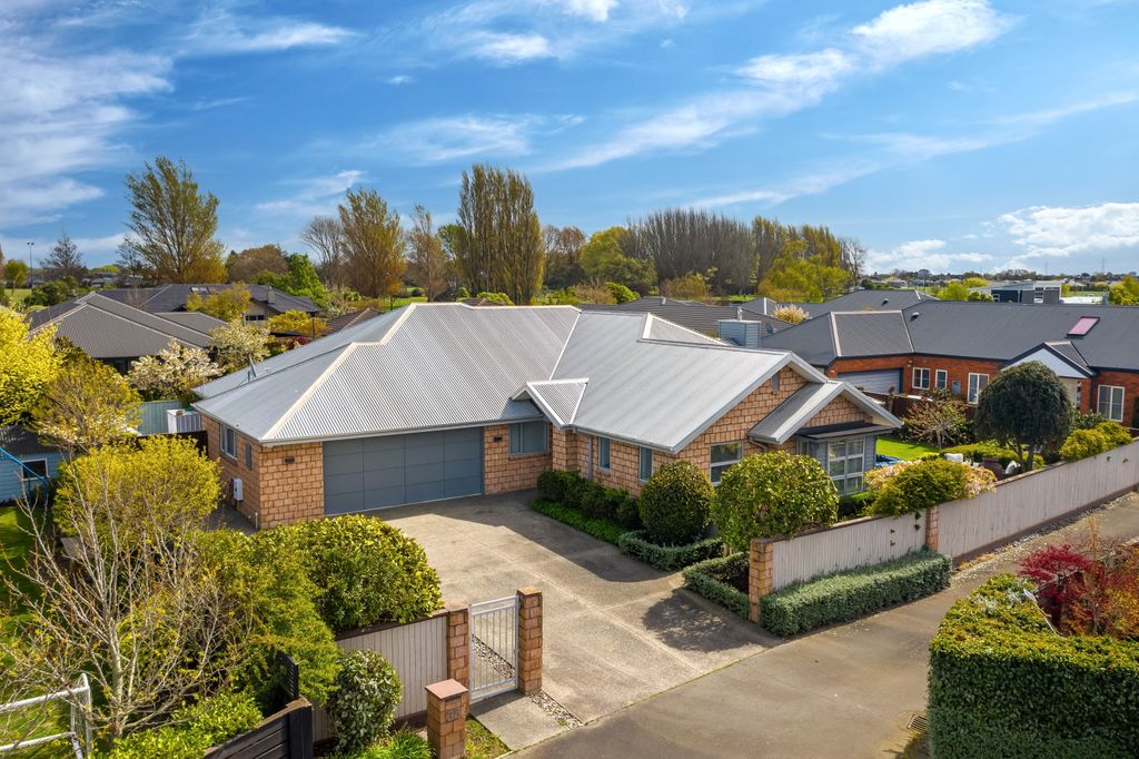 Property value 35 Six Silvers Avenue, Halswell realestate.co.nz