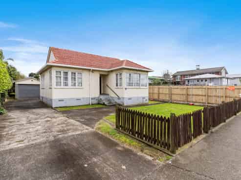 131 Rockfield Road, Penrose