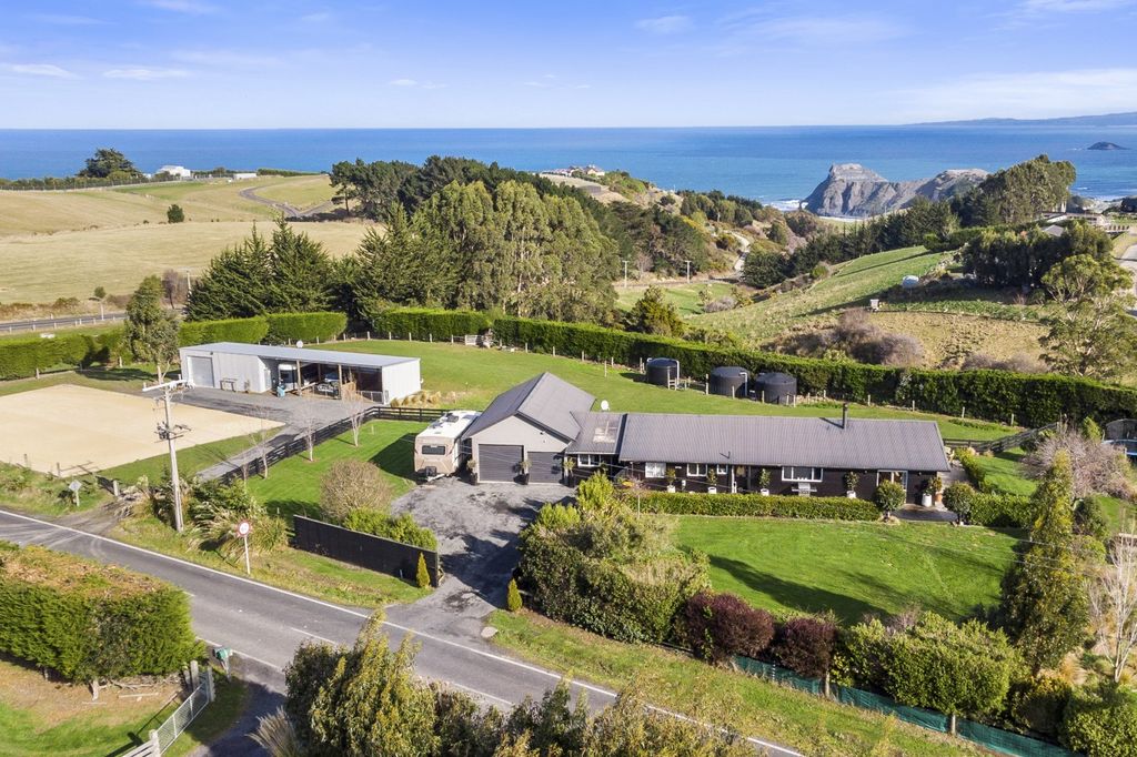 Property value 15 Green Island Bush Road, Blackhead realestate.co.nz