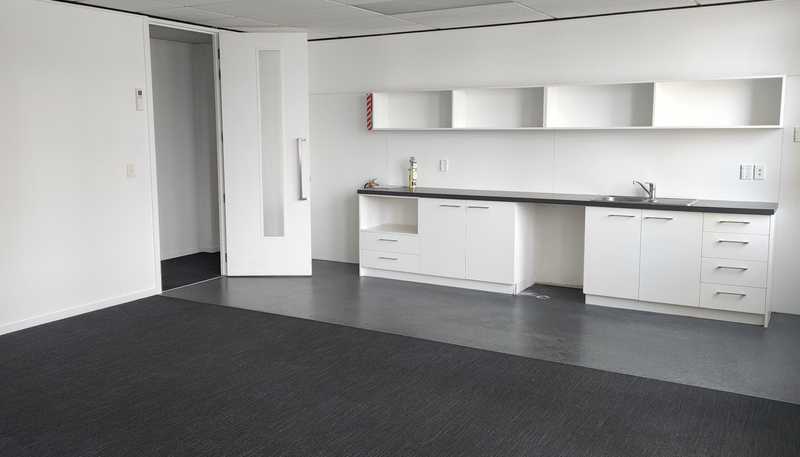  Top Floor, 3 Caro Street, Hamilton Central, Hamilton Central