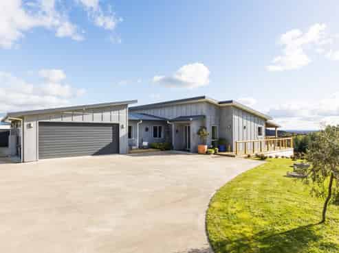 74 Polson Hill Drive, Aokautere