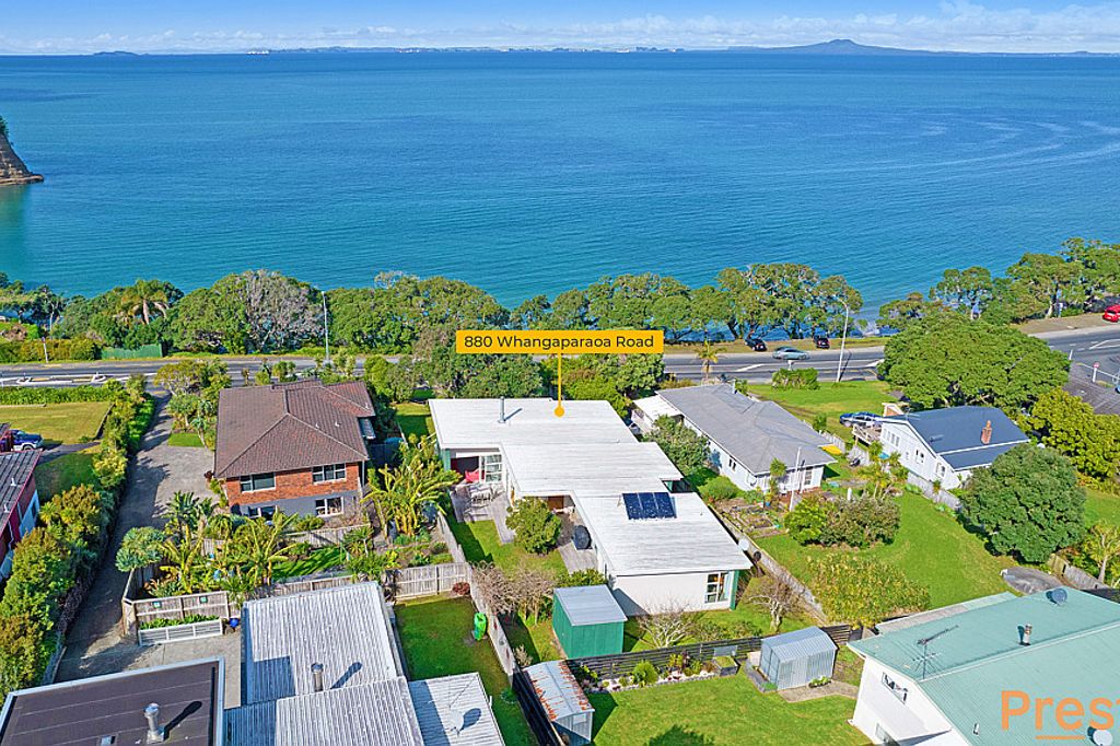 Property value 880 Whangaparaoa Road, Manly realestate.co.nz