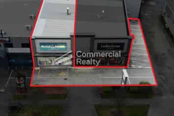 Quality New Lynn Retail