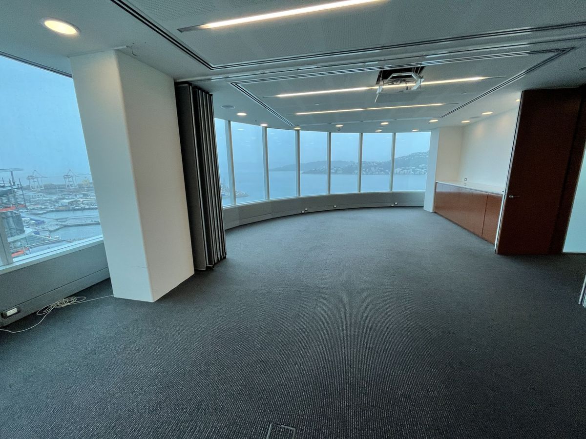 Full Floor with Sea View - High NBS – pohled 3