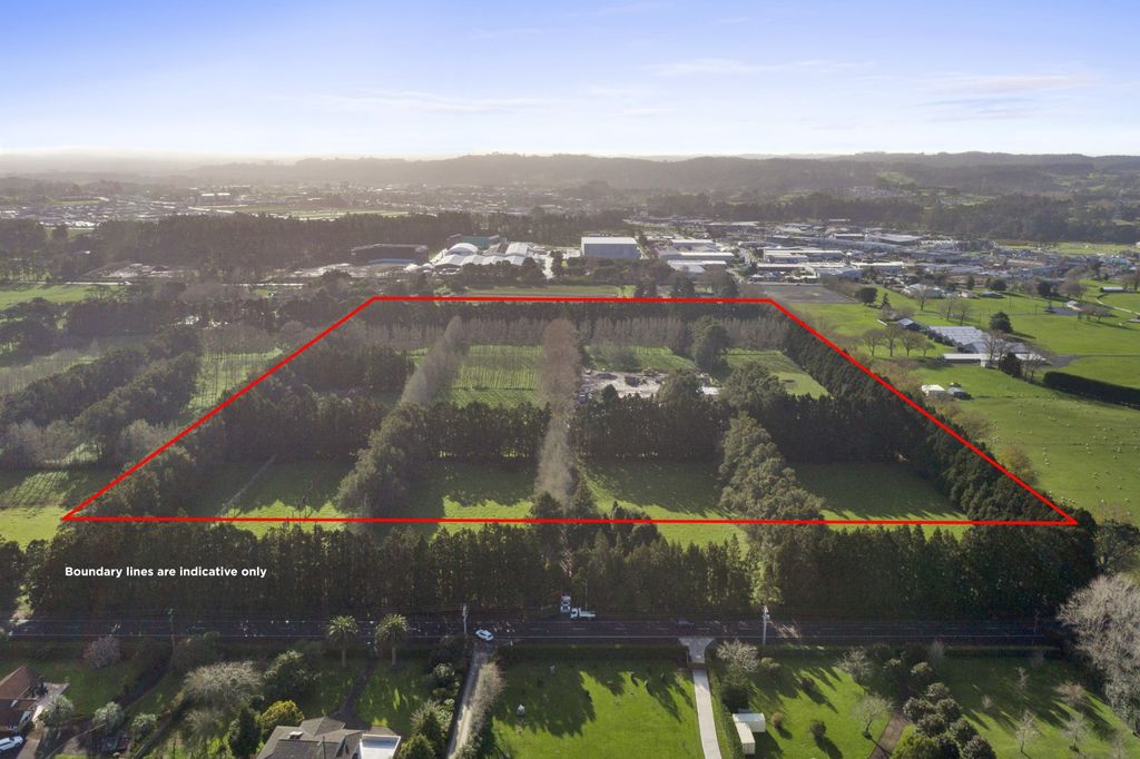 Property value 876 Waitakere Road, Kumeu realestate.co.nz