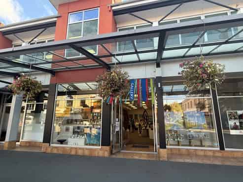 Prime retail in Nelson City for lease