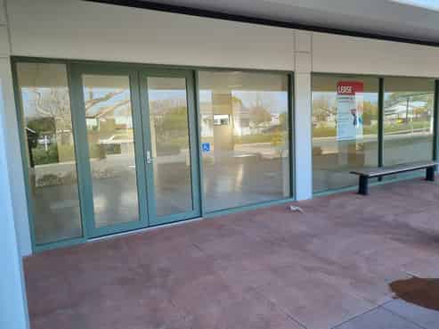 Medical & Health Sector Premises 111m2