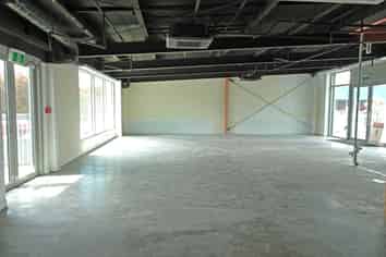 Retail offering in Home Straight Park