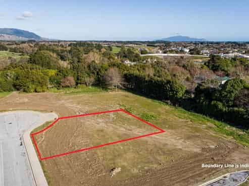15 and 18 Te Awahohonu Lane, Otaki