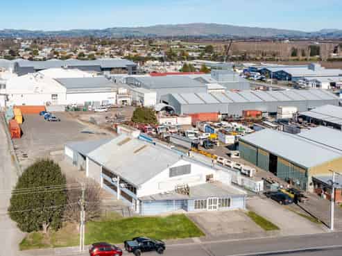 211 Wilson Road, Woolwich