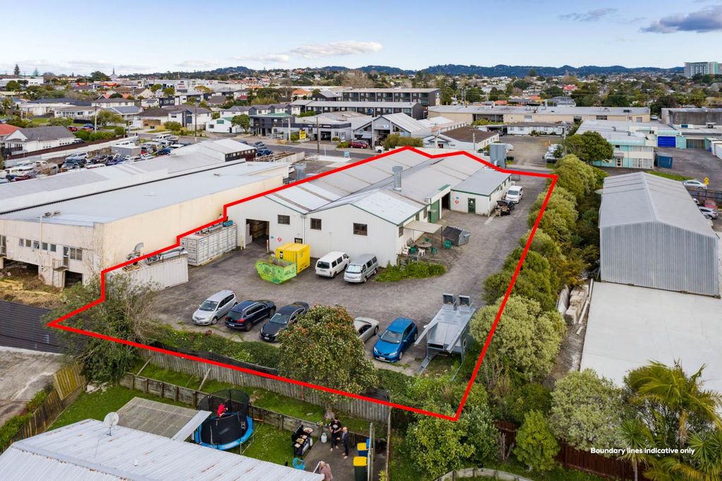 Property value 34 Cartwright Road, Kelston realestate.co.nz