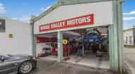 Open gallery
