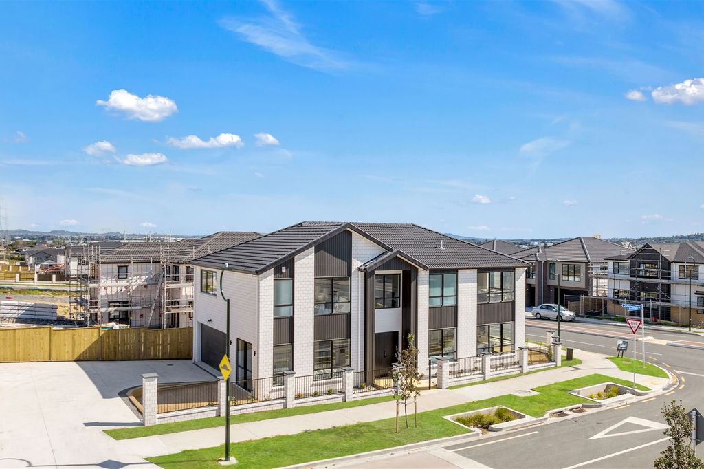 Sold 10 Dungloe Avenue, Flat Bush realestate.co.nz