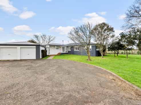 640 Waiuku Road, Mauku