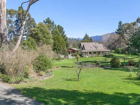 7 Fraser Road, Rangihaeata