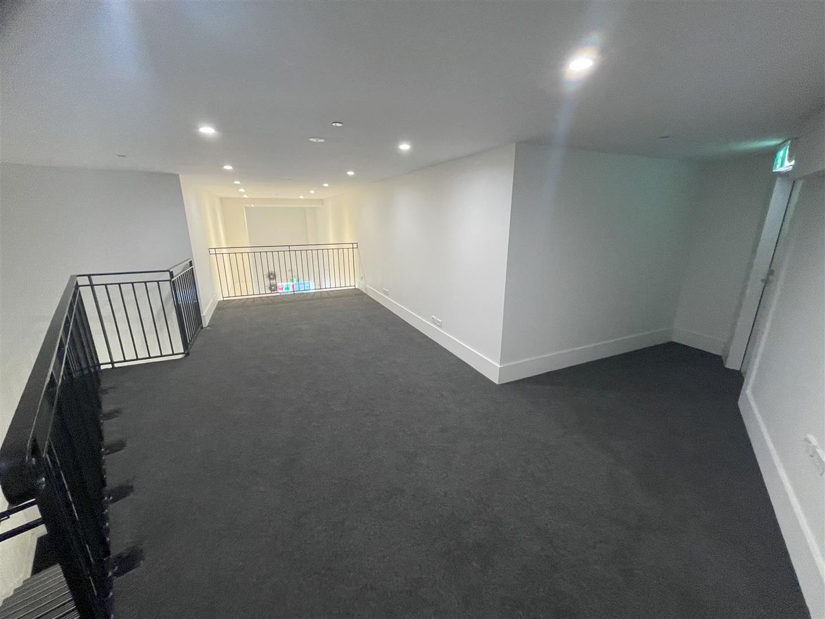 CBRE - Queen St Value Retail – pohled 6