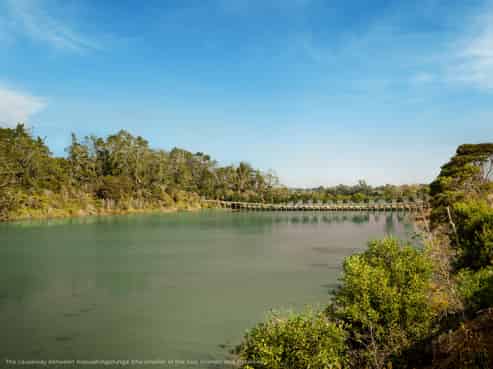 Lot 17 Pararēkau Island, Karaka