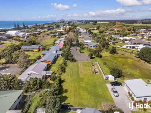 27 Ian Place, Waihi Beach