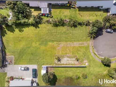 27 Ian Place, Waihi Beach