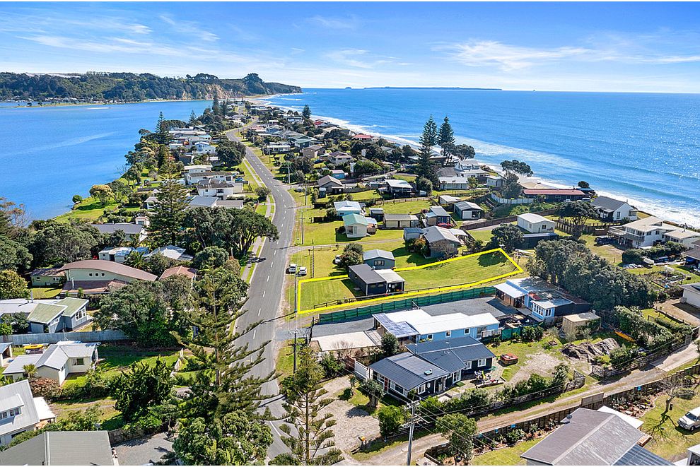 605 Pukehina Parade, Pukehina, Western Bay Of Plenty For Sale