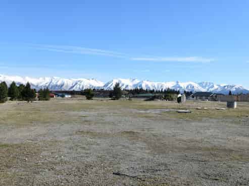 8 Spillway Lane, Twizel