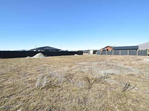 8 Spillway Street, Twizel