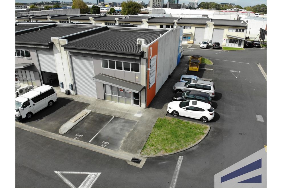 For lease Small Industrial Unit With Racking realestate.co.nz