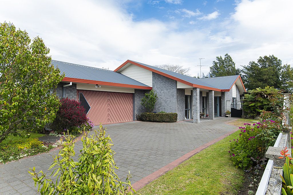 Property value 6 Ruth Street, Riverdale realestate.co.nz