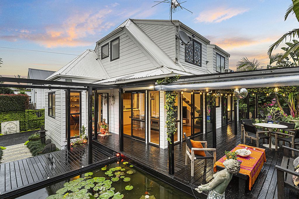 Property value 108A Kiwi Road, Point Chevalier realestate.co.nz