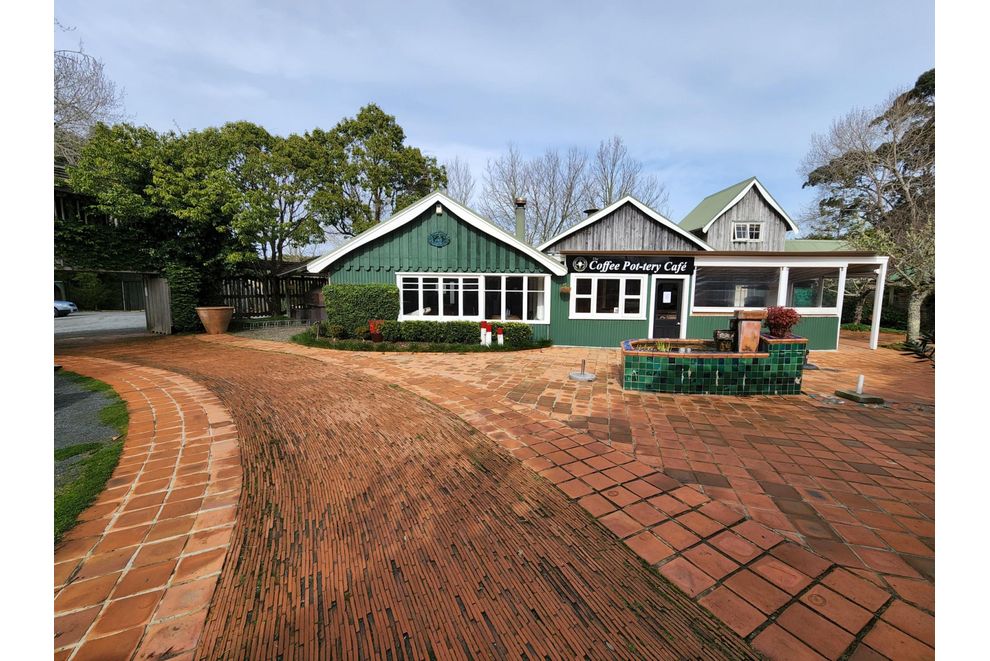 For lease 48 Tongue Farm Road, Matakana realestate.co.nz