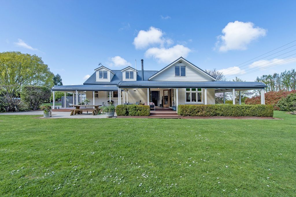 Property value 1856 Coaltrack Road, Darfield realestate.co.nz
