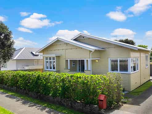 17 Harbutt Avenue, Mount Albert