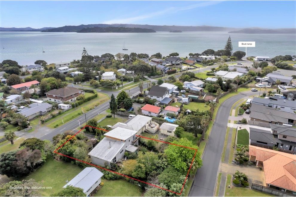 277 One Tree Point Road, One Tree Point, Whangarei For Sale