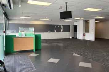 FAB Location - Suit Retail or Showroom or Office