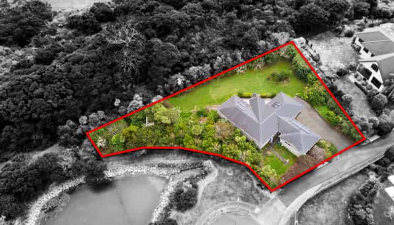 13 Kerema Way, Albany
