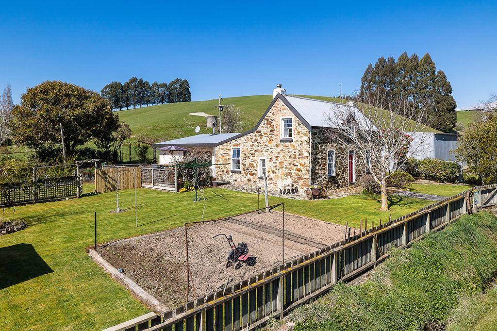 Property value 285 Clarks Flat Road, Waitahuna realestate.co.nz