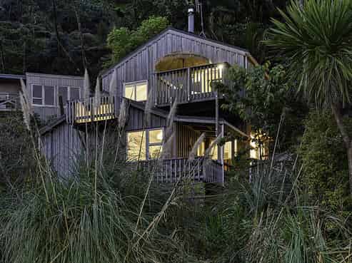 245 Opoutere Road, Opoutere