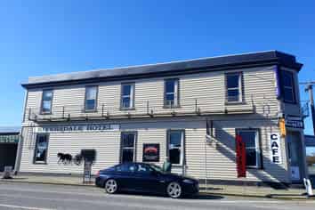 Freehold Going Concern with circa 17% yield