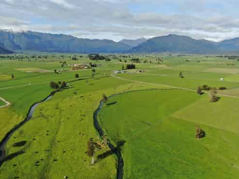 70 Johnston Road, Kokatahi