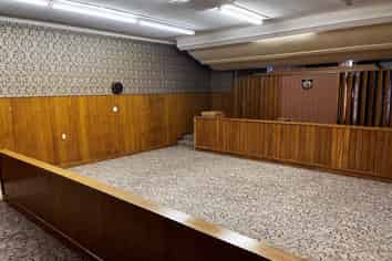 Commercial Building Office for Rent