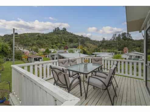 6 Strange Road, Waiomu