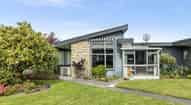 Open gallery
