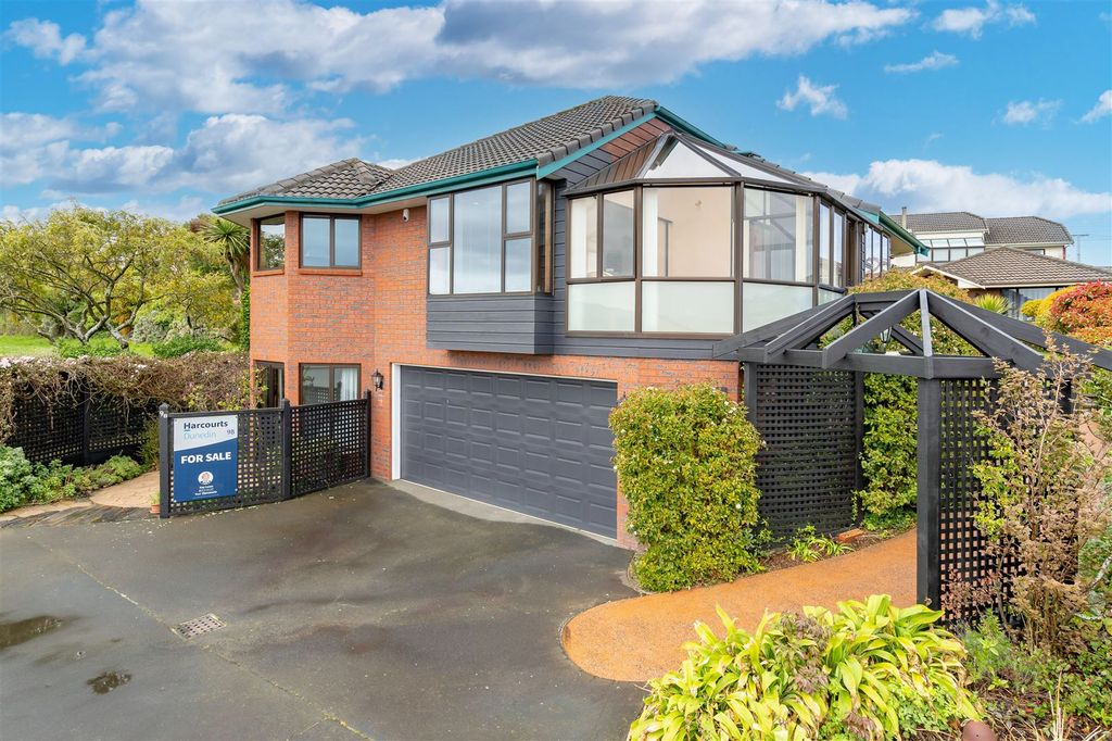 Property value 9B Glenfinnan Place, Andersons Bay realestate.co.nz