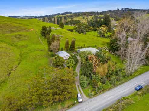 1973 Kohumaru Road, Peria