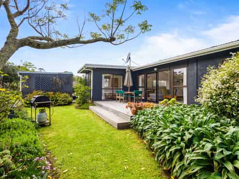 13 Ringer Avenue, Matapouri