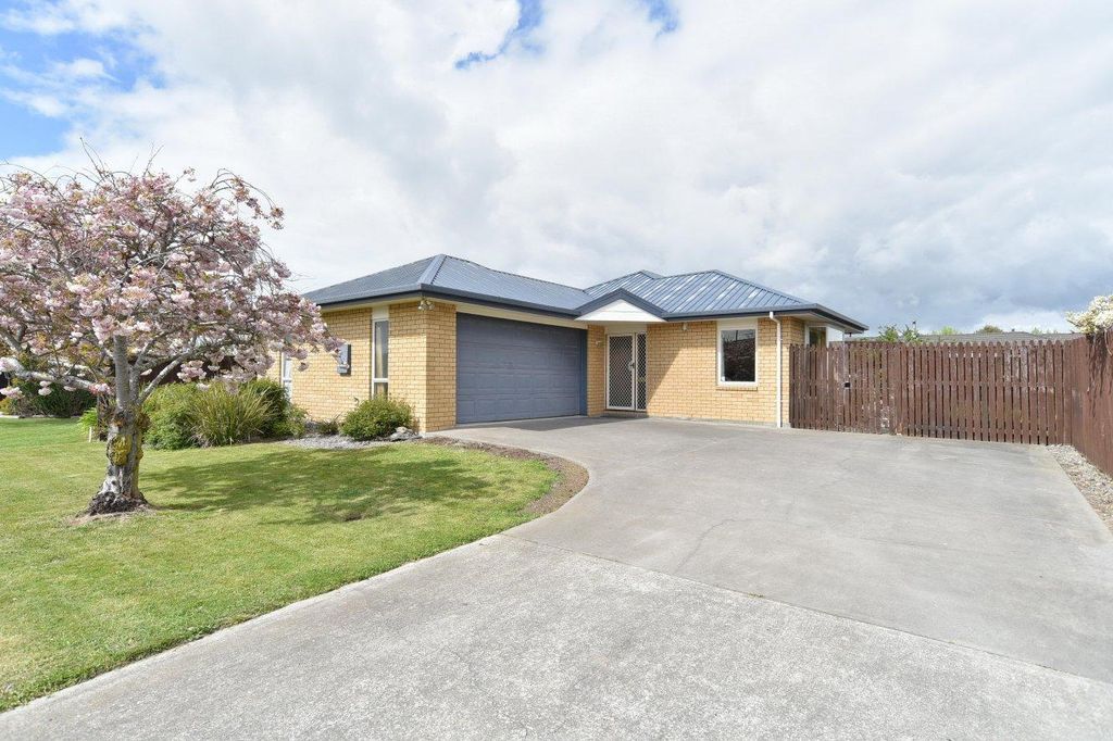 Property value 41 Welsford Street, Woodend realestate.co.nz